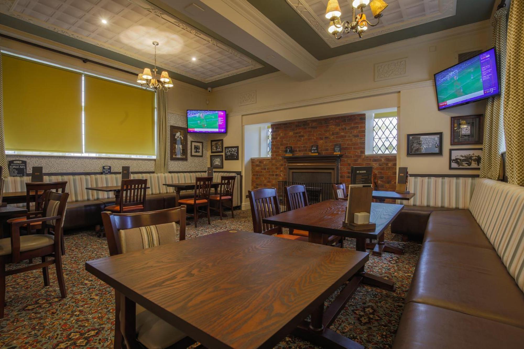 Fairway Inn แมนเชสเตอร์ ภายนอก รูปภาพ