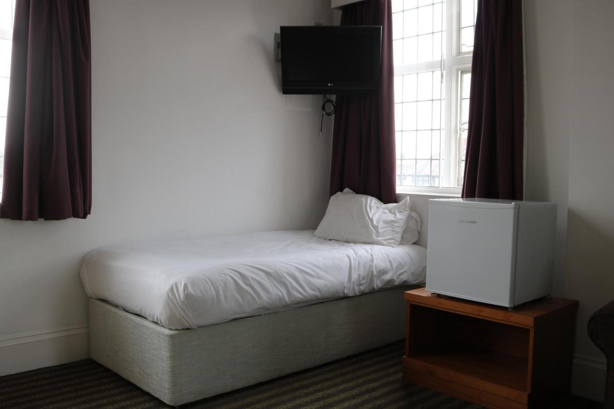 Fairway Inn แมนเชสเตอร์ ภายนอก รูปภาพ